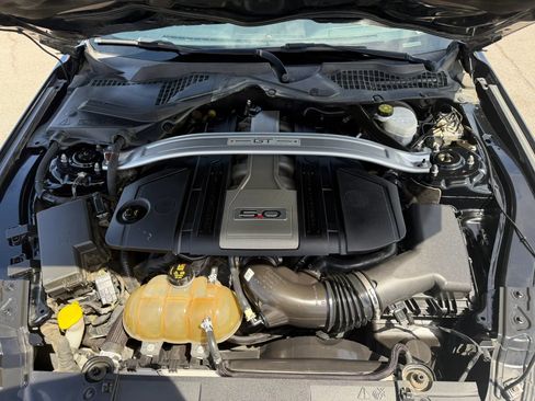 Used 2019 Ford Mustang GT Premium RWD image 32