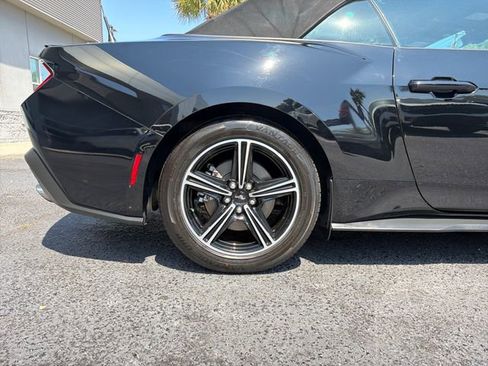 Used 2024 Ford Mustang Premium image 32