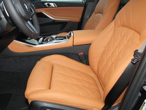 New 2026 BMW X5 xDrive40i w/ M Sport Package image 19