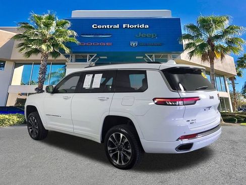 Certified 2022 Jeep Grand Cherokee L Overland w/ Luxury Tech Group IV AWD/4WD image 7