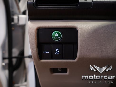 Used 2014 Honda Accord EX-L image 37