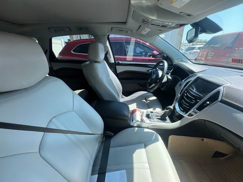 Used 2013 Cadillac SRX Performance FWD image 17