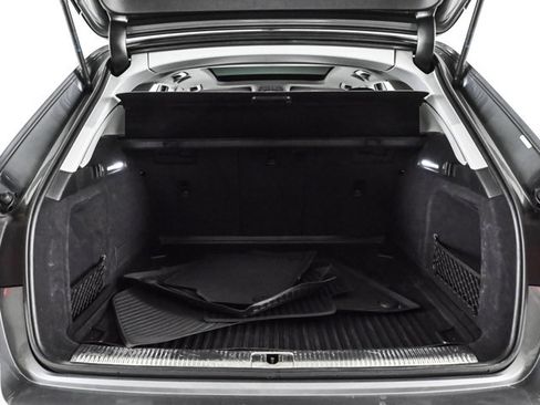Used 2019 Audi A4 2.0T allroad Premium Plus AWD/4WD image 3