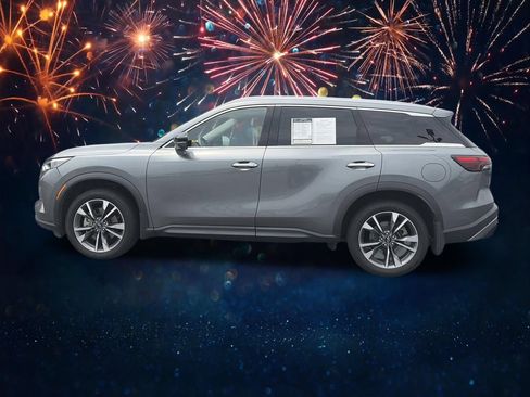 Used 2023 INFINITI QX60 Luxe w/ Vision Package FWD image 22