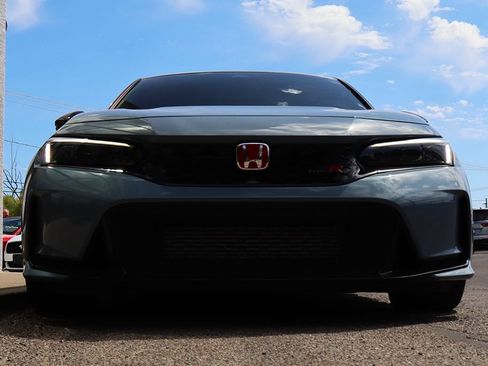 Used 2025 Honda Civic Type R image 17