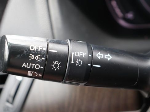 Used 2018 Honda Accord Touring image 23