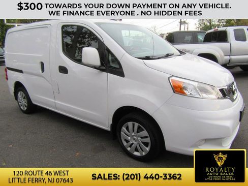 Used 2019 Nissan NV200 SV w/ Navigation Package image 8