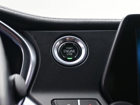 Used 2020 Chevrolet Blazer LT image 22