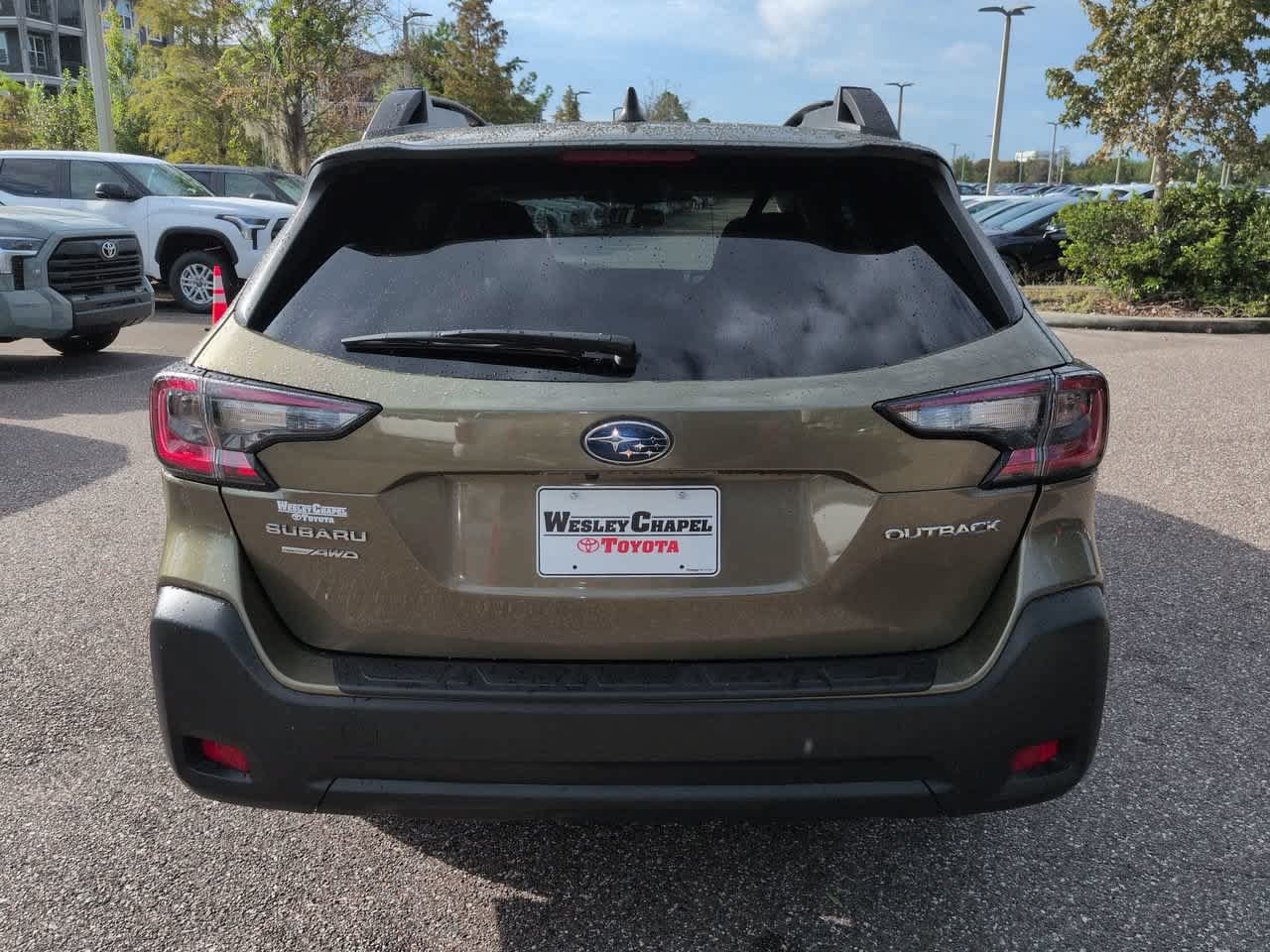 Used 2024 Subaru Outback Premium AWD/4WD image 5