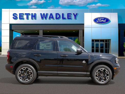 New 2026 Ford Bronco Sport Outer Banks AWD/4WD image 2
