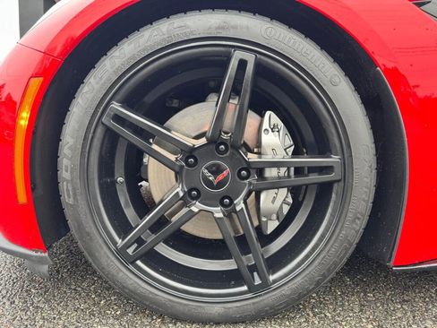 Used 2015 Chevrolet Corvette Stingray image 10