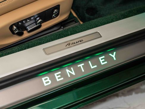 Used 2024 Bentley Continental GT V8 image 37