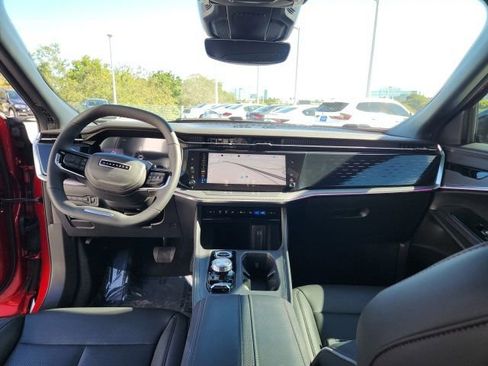 Used 2025 Jeep Wagoneer S Limited image 26