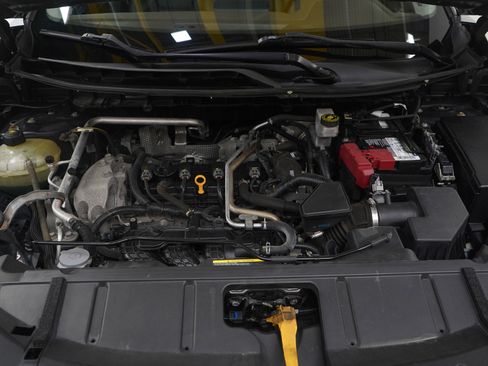 Used 2021 Nissan Rogue SV AWD/4WD image 31