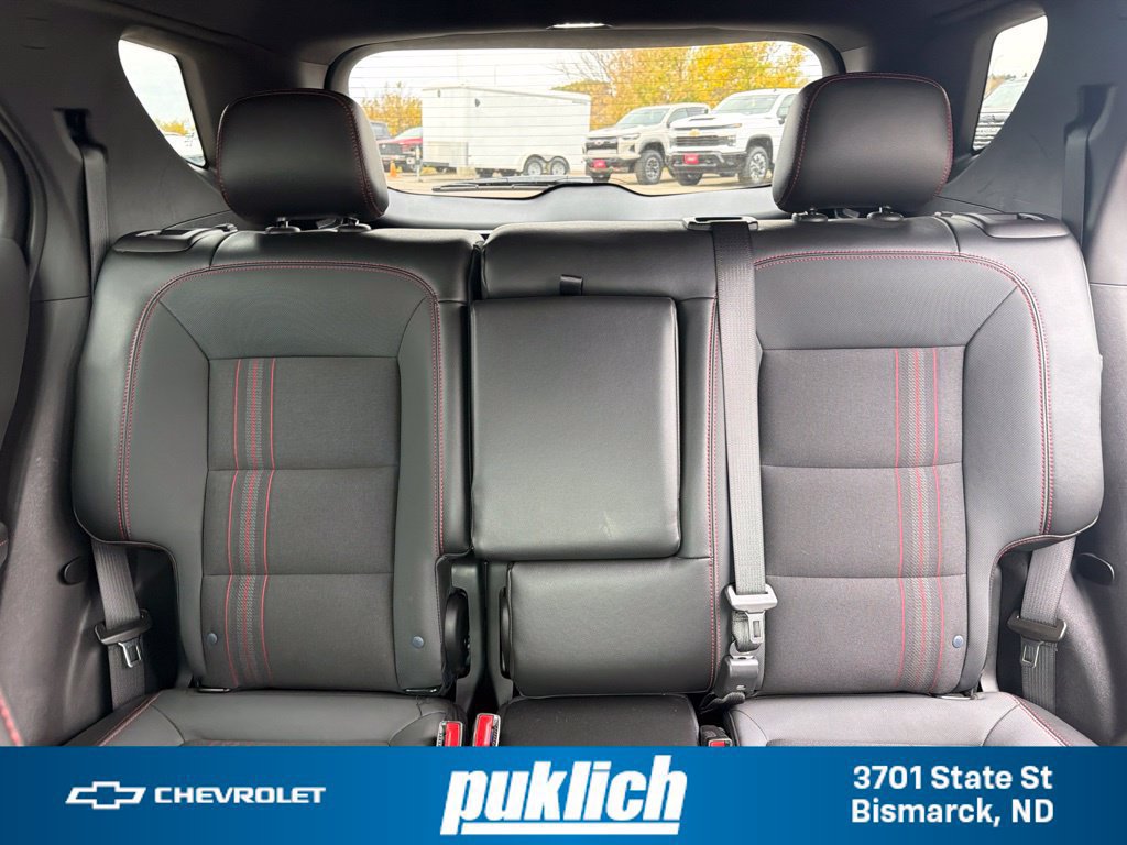 Used 2023 Chevrolet Equinox RS w/ LPO, Floor Liner Package FWD image 25