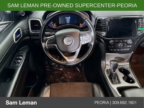 Used 2022 Jeep Grand Cherokee Laredo X image 23