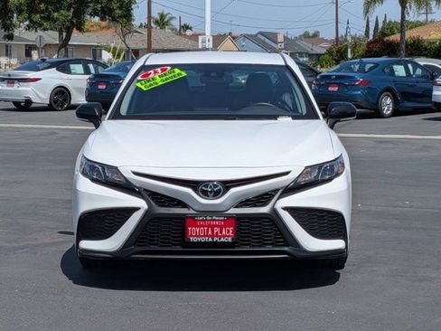 Used 2023 Toyota Camry SE w/ Convenience Package image 2