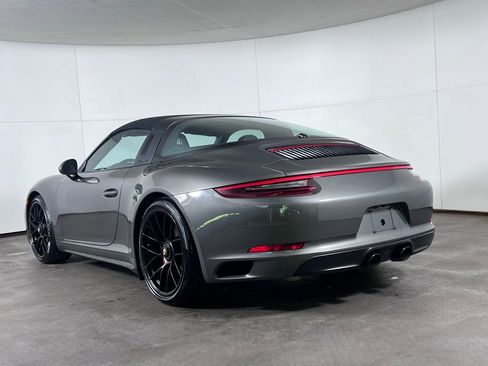 Certified 2019 Porsche 911 Targa 4 GTS AWD/4WD image 3