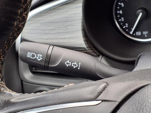 Used 2016 Buick Envision Premium image 19