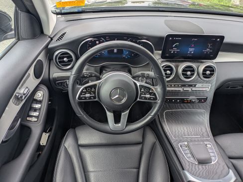 Certified 2022 Mercedes-Benz GLC 300 4MATIC image 15