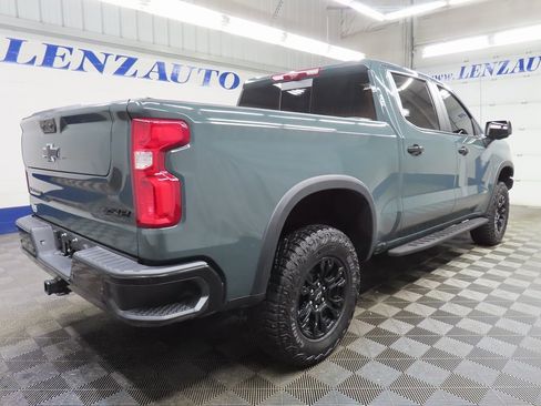 Used 2025 Chevrolet Silverado 1500 ZR2 w/ Technology Package image 4