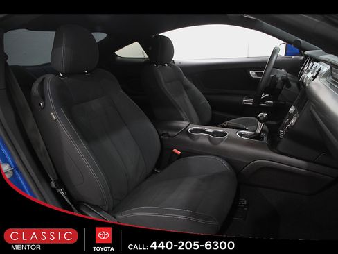 Used 2019 Ford Mustang Coupe w/ Equipment Group 101A RWD image 15