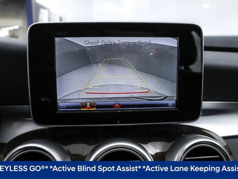 Used 2018 Mercedes-Benz C 300 4MATIC Sedan image 7