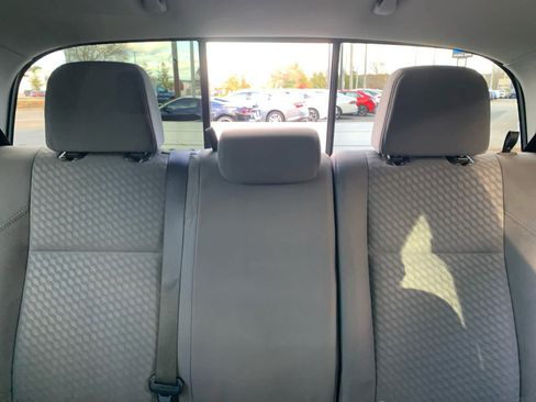 Used 2021 Toyota Tacoma SR5 image 29