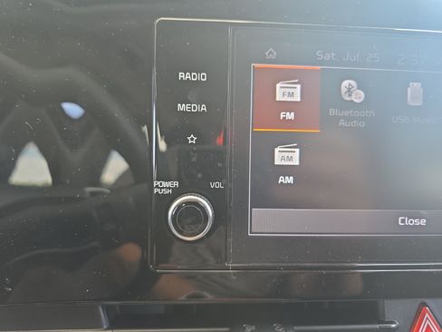 Certified 2023 Kia Sportage LX AWD/4WD image 15