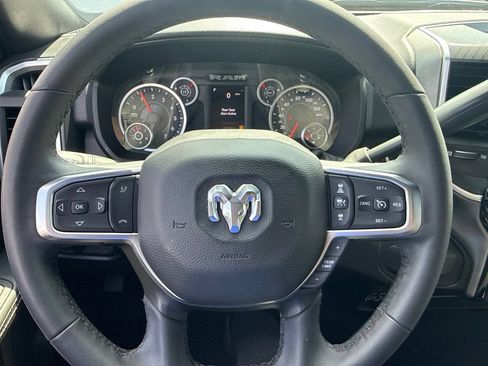 Certified 2025 RAM 2500 Big Horn AWD/4WD image 20