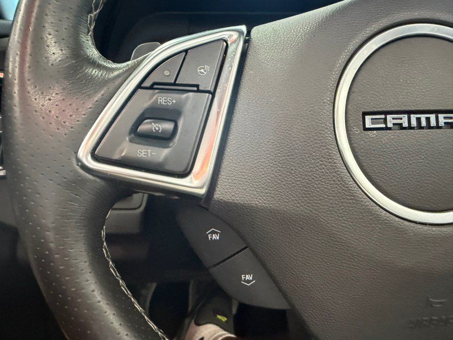 Used 2018 Chevrolet Camaro SS RWD image 36