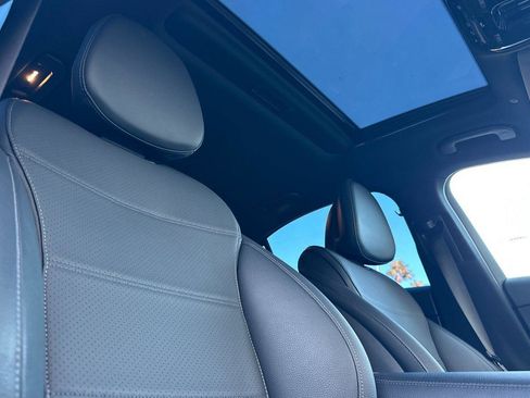 Used 2024 Mercedes-Benz C 300 C 300 image 17