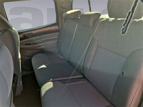 Used 2014 Toyota Tacoma 4x4 Double Cab w/ TRD Off-Road Package image 16