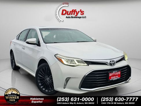 Used 2016 Toyota Avalon Touring image 1