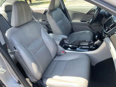Used 2016 Honda Accord EX-L image 14