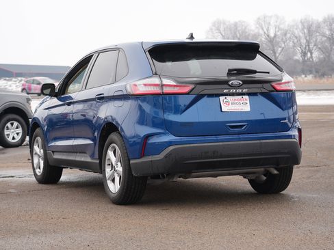 Used 2024 Ford Edge SE image 6