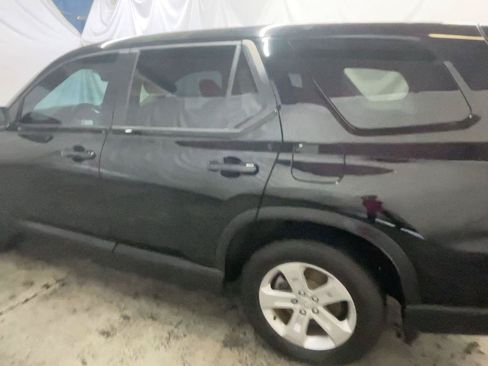 Used 2023 Honda Pilot LX image 11