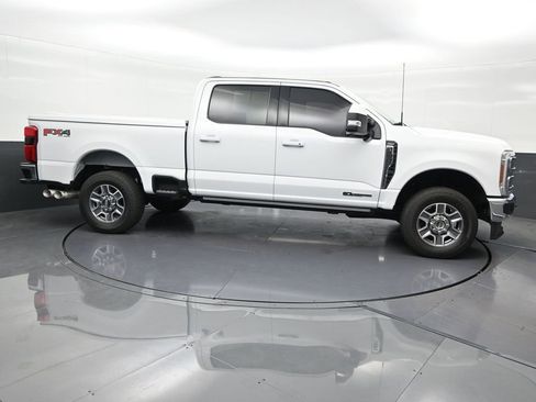 Used 2023 Ford F250 Lariat w/ Lariat Ultimate Package AWD/4WD image 7