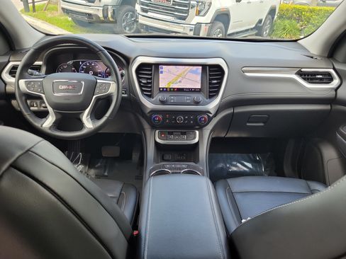 Used 2023 GMC Acadia SLT FWD image 19