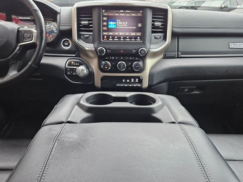 Used 2019 RAM 1500 Laramie image 10
