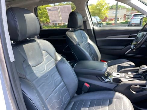 Used 2022 Kia Telluride SX w/ SX Prestige Package AWD/4WD image 31
