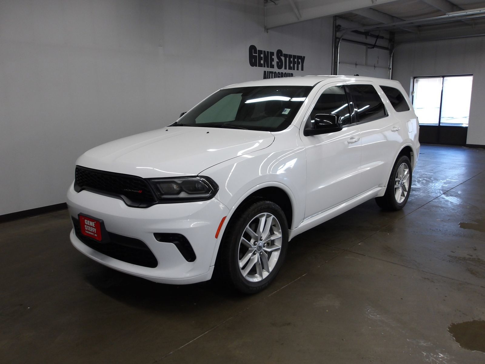 Used 2023 Dodge Durango GT AWD/4WD image 9