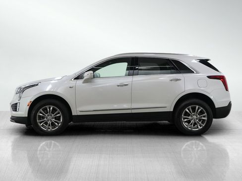 Used 2022 Cadillac XT5 Premium Luxury image 2