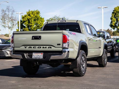 Used 2023 Toyota Tacoma TRD Off-Road image 14