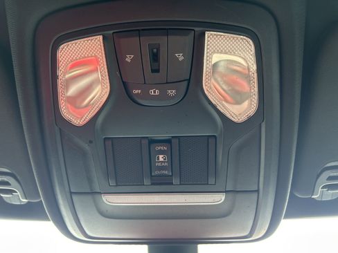 Used 2021 RAM 1500 Big Horn image 36