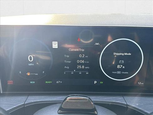 New 2025 Hyundai Santa Fe Limited image 11