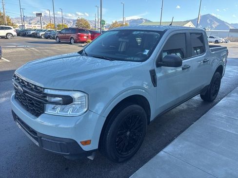 Used 2022 Ford Maverick XL image 3