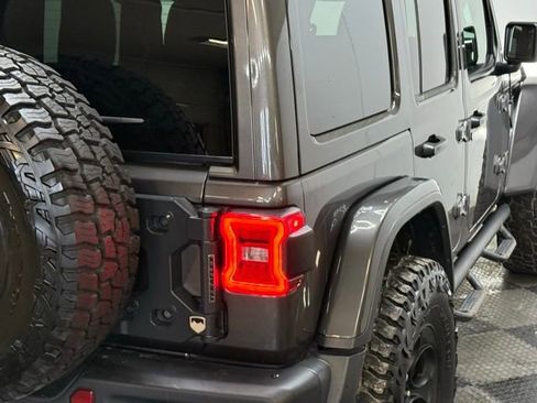 Used 2022 Jeep Wrangler Unlimited Rubicon w/ Trailer Tow Package image 14