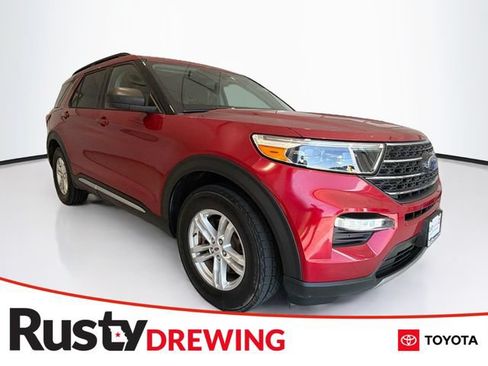 Used 2020 Ford Explorer XLT w/ Equipment Group 202A AWD/4WD image 1