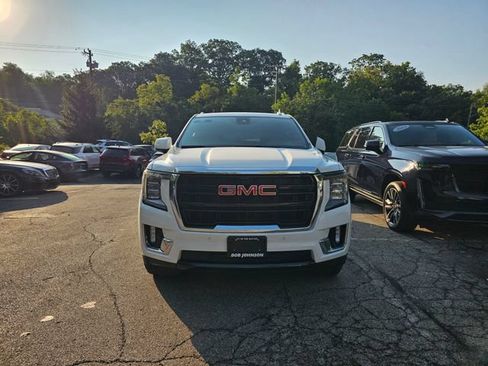 Used 2023 GMC Yukon SLE w/ Max Trailering Package AWD/4WD image 2